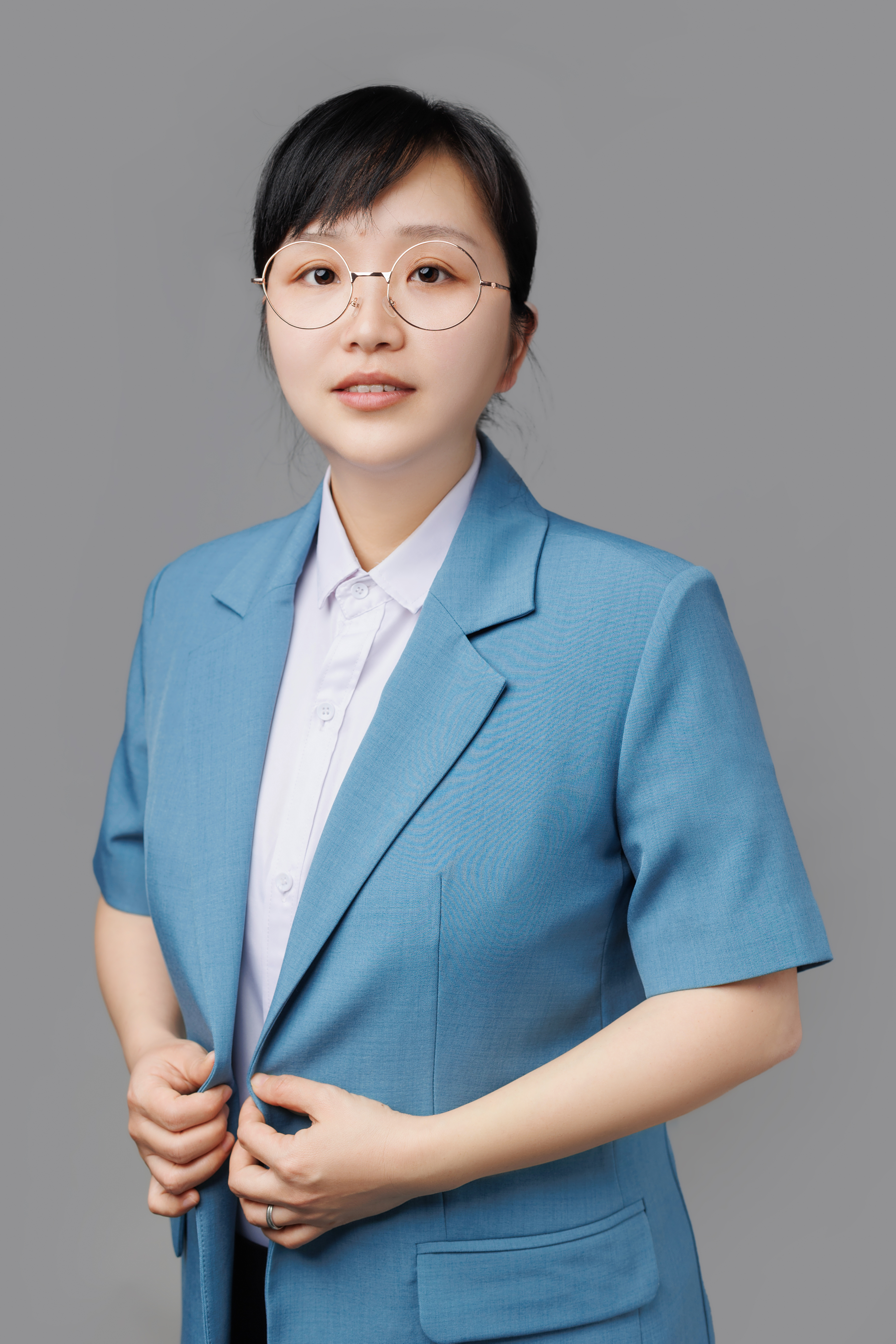 林夏艳.jpg